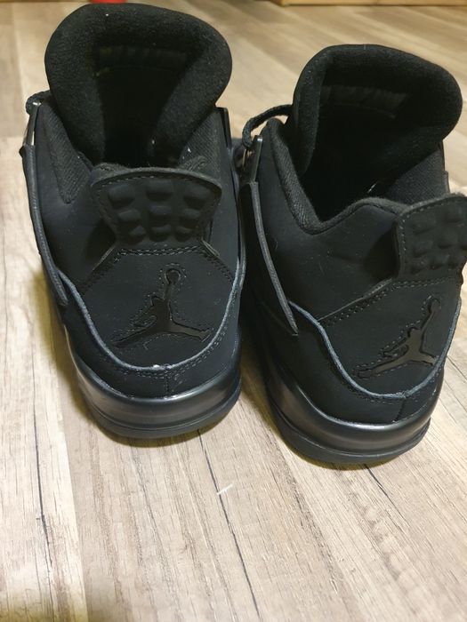 Jordan 4 Black Cat