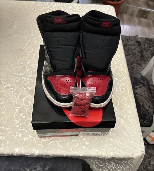 Jordan 1 patent bred,marimea 42 cu cutia originala