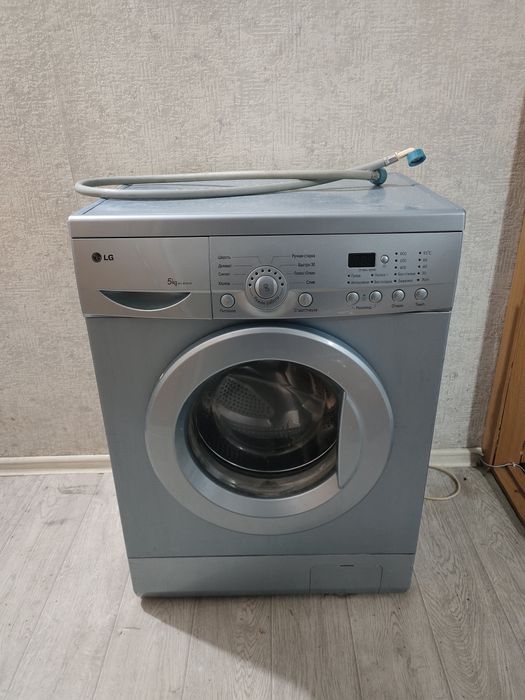 Продам стиральную машину