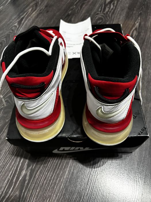 Nike Uptempo 720 Univ Red White Black