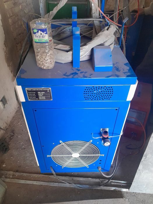 Лазерный сварка апарати 1500W лик абсолютно янги (ишлатилмаган) 
Сифат