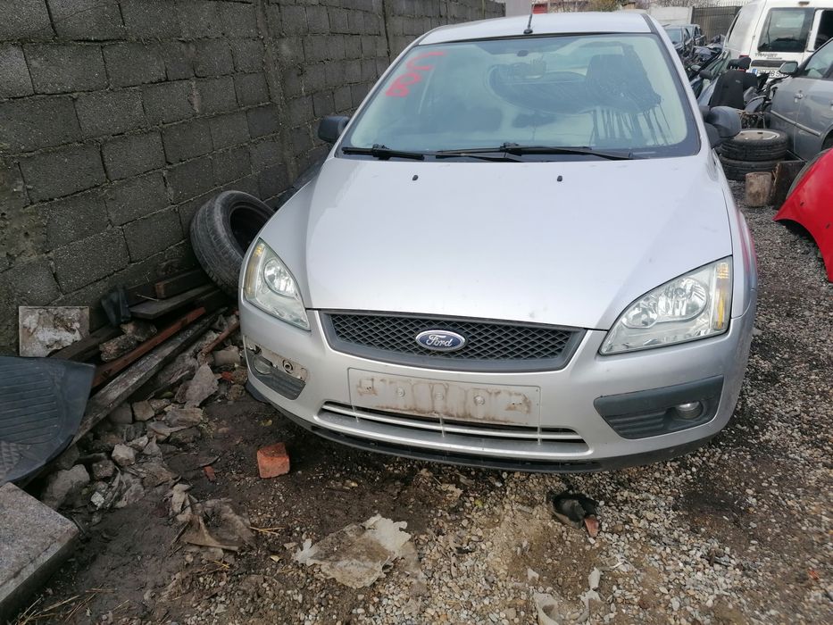 Bara spate usa capota haion geam Ford Focus 2,