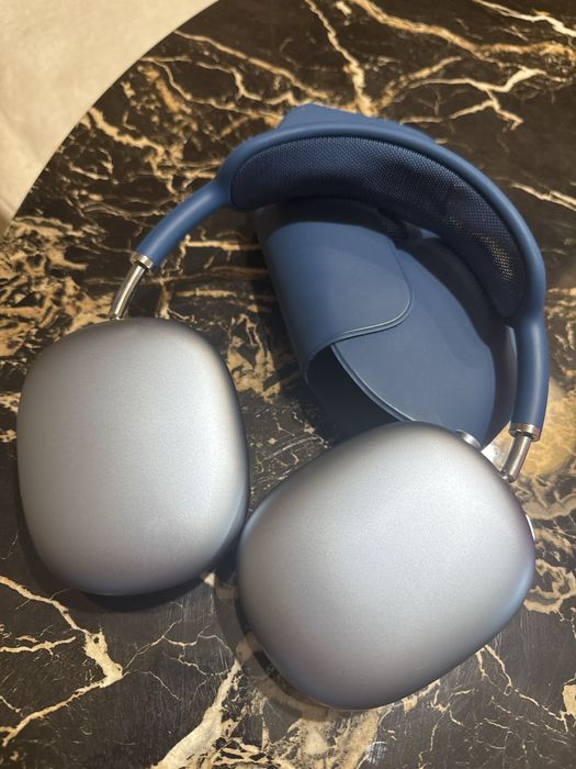 Продам наушники AirPods Max оригинал