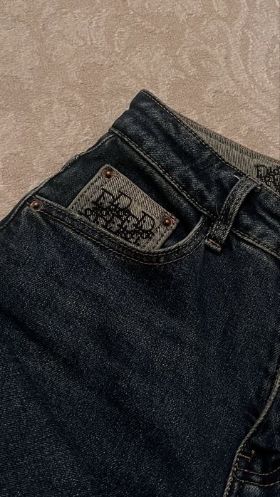 Диор джинсы сатылад!