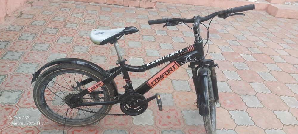 Velosiped orqa tormoz qoyilmagan lekin ozi bor.Kelishamiz