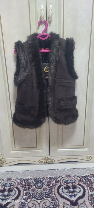 1  2 kiyilgan  yangi turibdi hoz kichkina bop qoldi