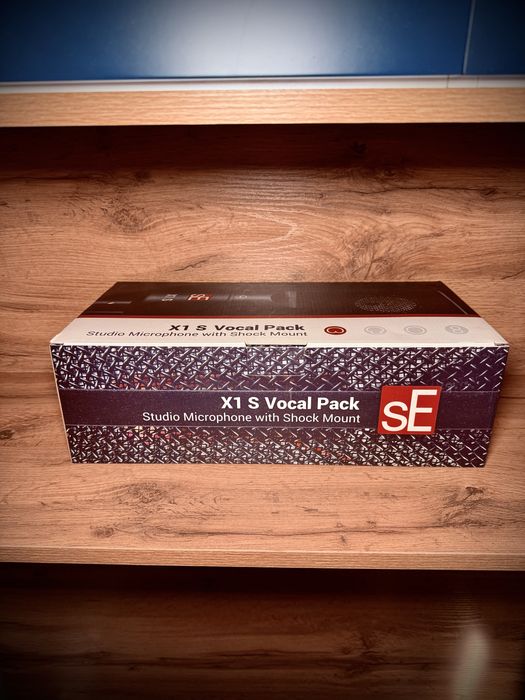 Студийный микрофон sE Electronics X1 S Vocal Pack - полный комплект