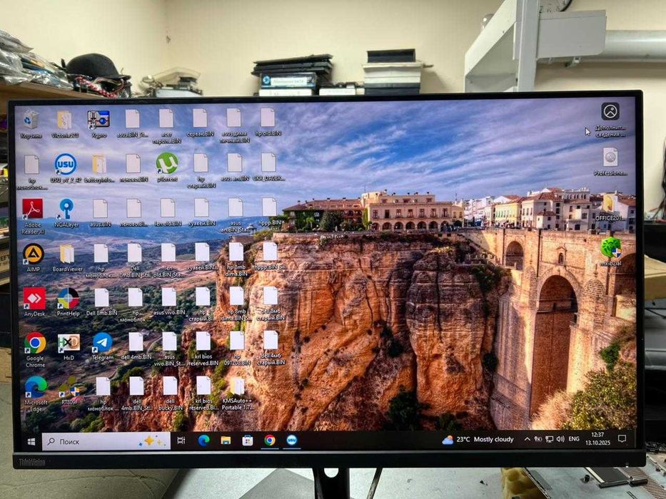 Монитор Lenovo ThinkVision T32P-30