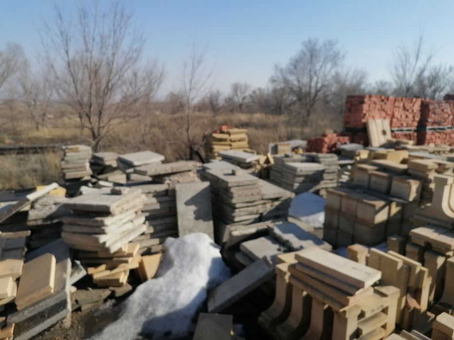 Плитка бетонная б/у