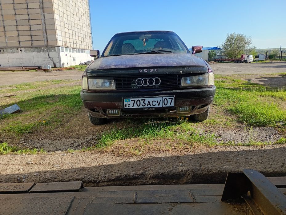 Продам Ауди 80 б3