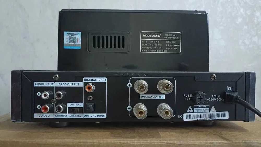 Гибридный, ламповый усилитель «Nobsound», колонки «Sanyo», сабвуфер