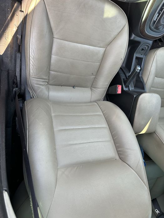 Кожен салон Фиат Крома