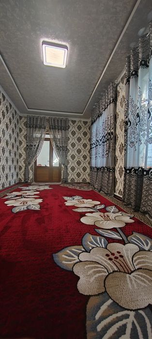 19-mik hovli hamma sharoitga ega