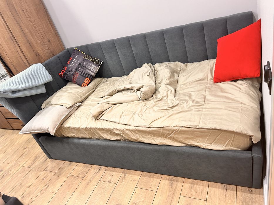 Продам кровати 90*200