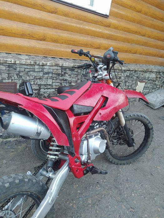 Продам Пит байк.