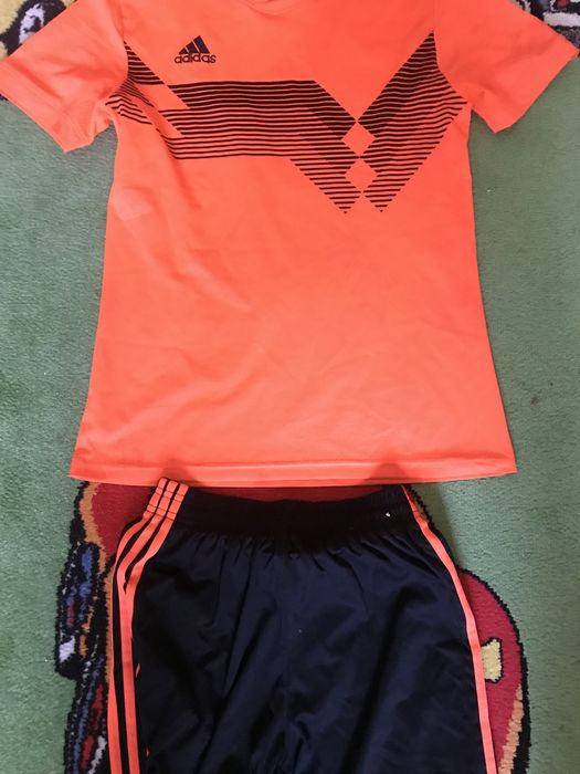 Футбольные вещи