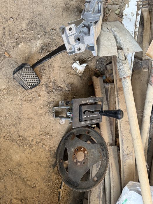 Каропка на ауди а6 с4