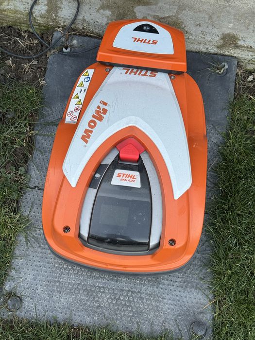 Robot de Tuns Gazon STIHL RMI 422 P iMOW