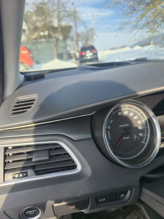 Schimb Peugeot 508 hybrid4 2012