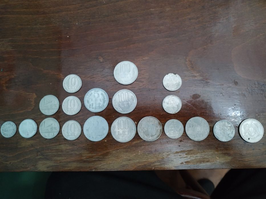 Monezi vechii pentru colecționari