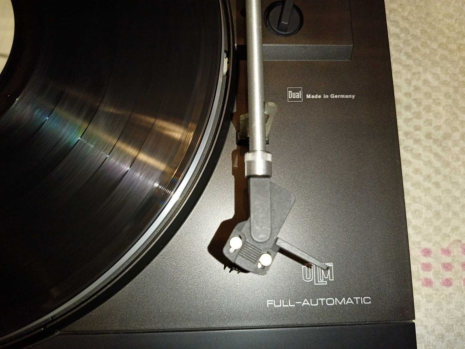 Виниловый проигрыватель Dual CS 2235 Q