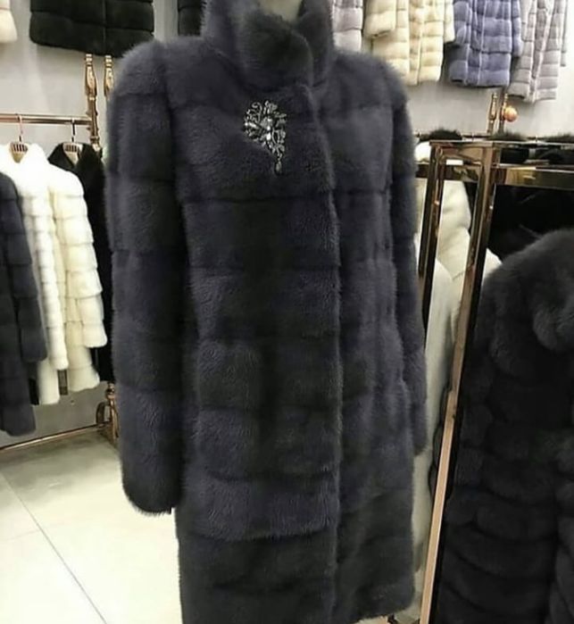 Шуба новая (этикеткасы мен чехолымен беріледі)
