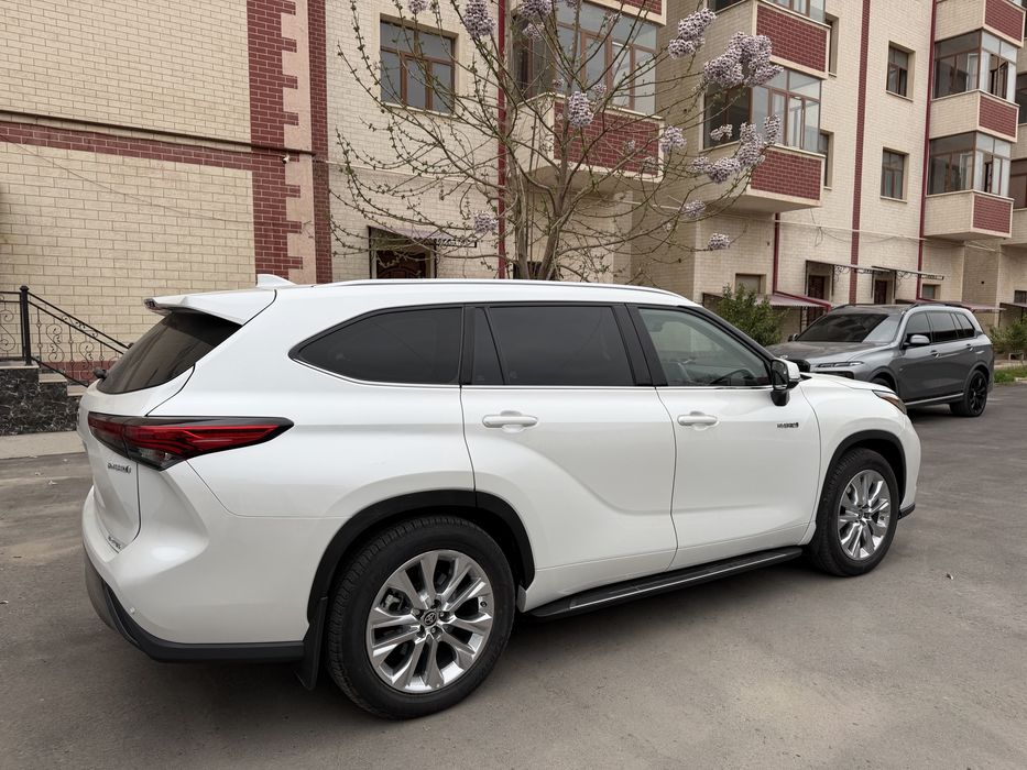 Toyota haydlander limited hybrid