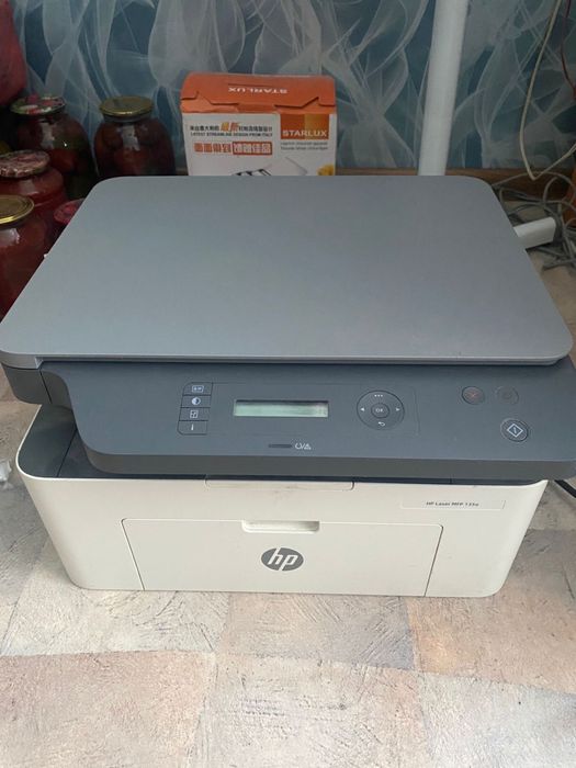 Подам принтер HP Laser MFP 135a