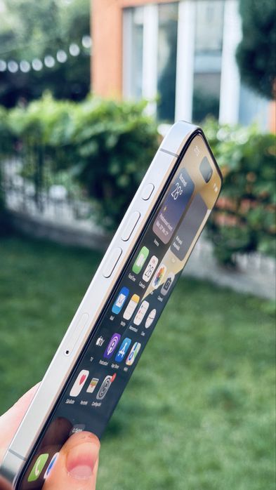 iPhone 15 Pro 128GB 88% Natural Titanium Neverlocked