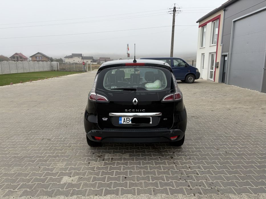 RENAULT Scenic 2012 — imagine 2
