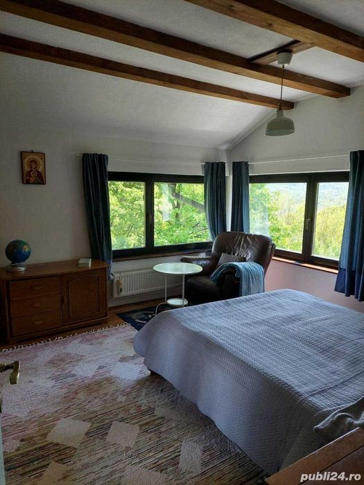 Casă Spatioasa 5 dormitoare intravilan Calimanesti