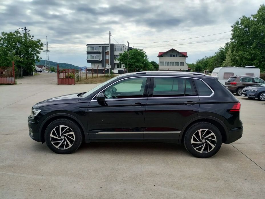 Volkswagen Tiguan 2.0 TDI 150 CP DSG LED Navi+Camera Lane/Side/Sign/Park Assist