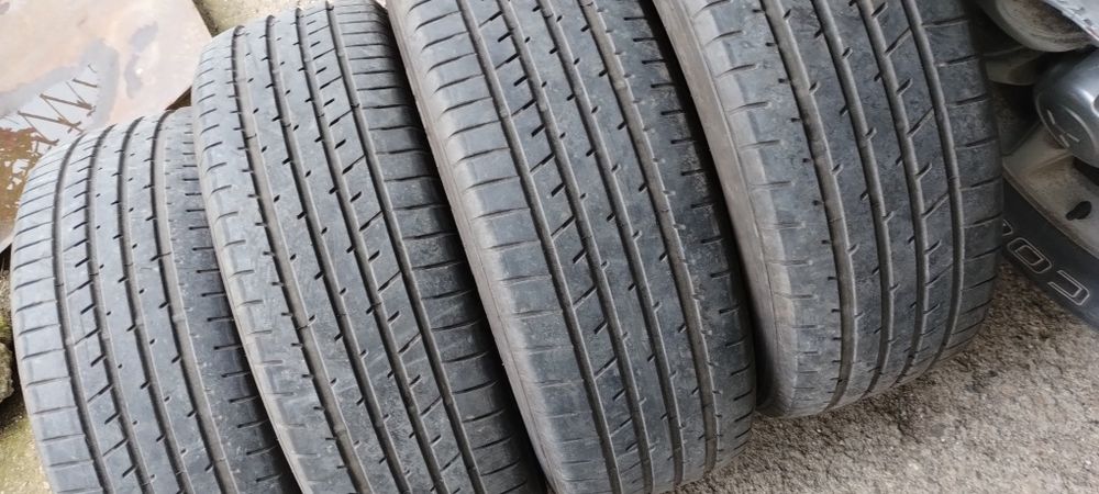 Гуми джипови 225-55-19