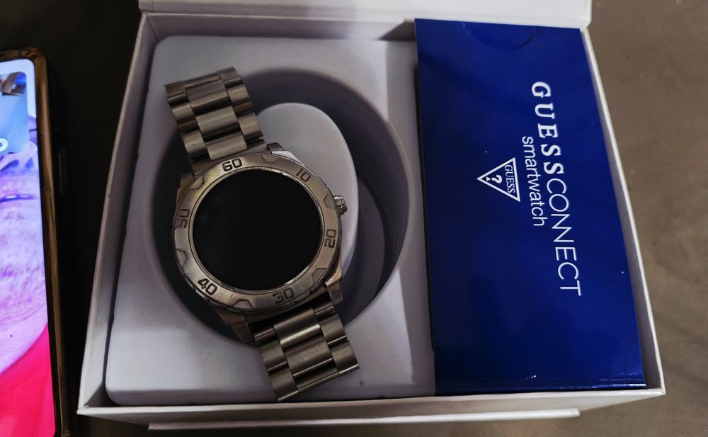 Guess connect smartwatch