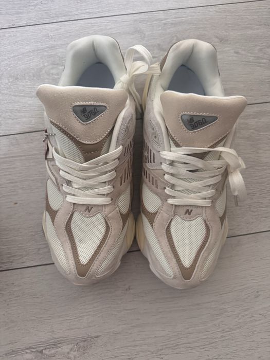 Adidasi marime 45 New Balance