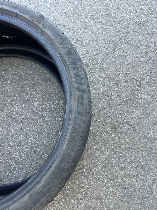 Michelin pilot 4s 275/30/20