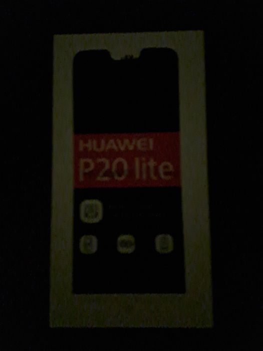 Телефон Huawei P20 lite