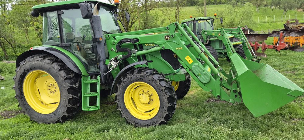 John deere 6100 MC cu incarcator frontal profesional!