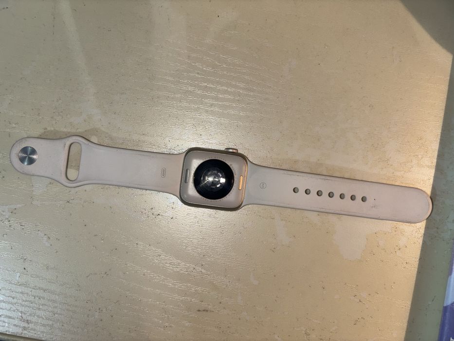 Apple Watch SE 2 Gen
