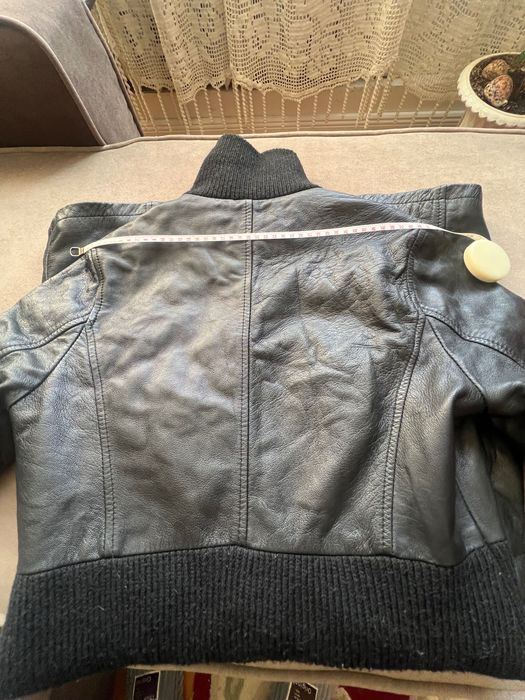 Extin дамско кожено черно манто