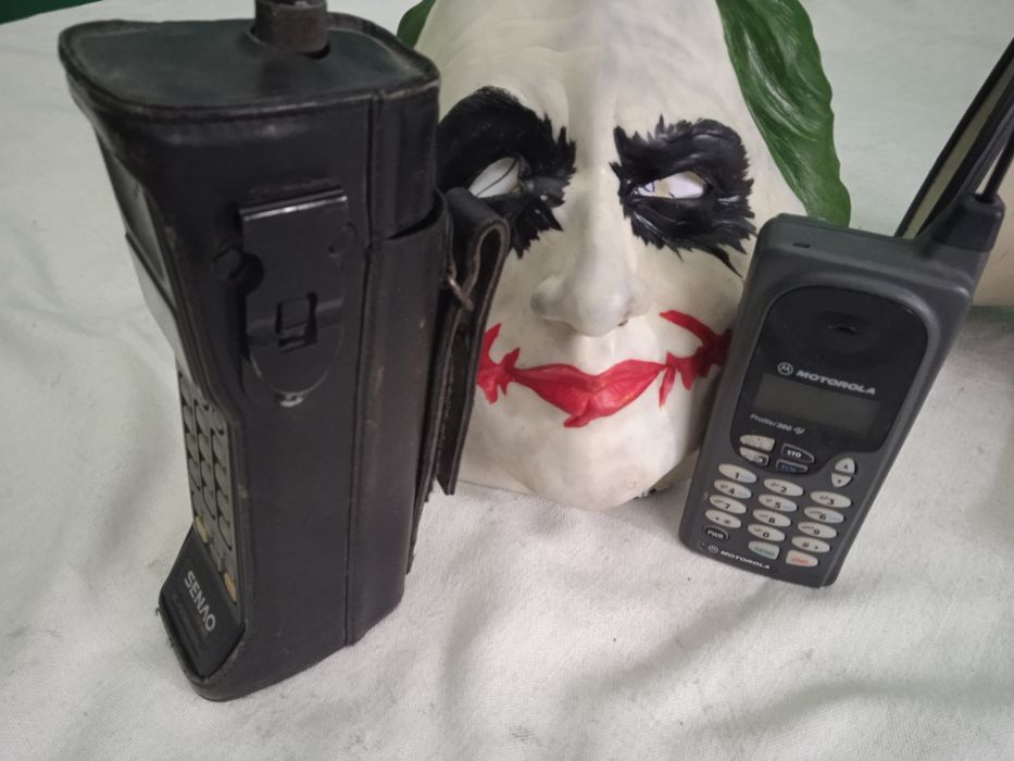Телефон самый узнаваемый КИРПИЧ кожа чехол  из лихих 90-х и Matarolla