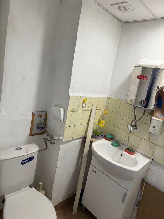 Дава се под наем Гараж / Паркомясто в Пловдив, Център - 23 кв.м за 219.3 € - Снимка #5