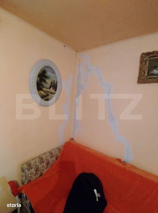 Casa de vanzare 800 mp curte, 32 mp utili, Bratovoesti