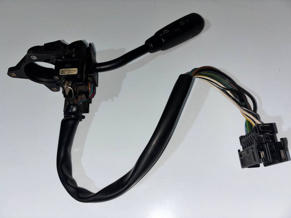 Запчасти на mersedes w202