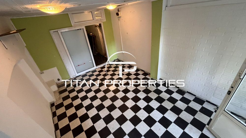 Дава се под наем Магазин в Бургас, Възраждане - 20 кв.м за 76.5 € - Снимка #2