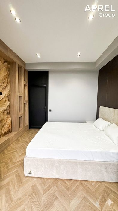 Продается 2 х комнатная квартира 2 хонали ор-р: Бухара сити 55 м²