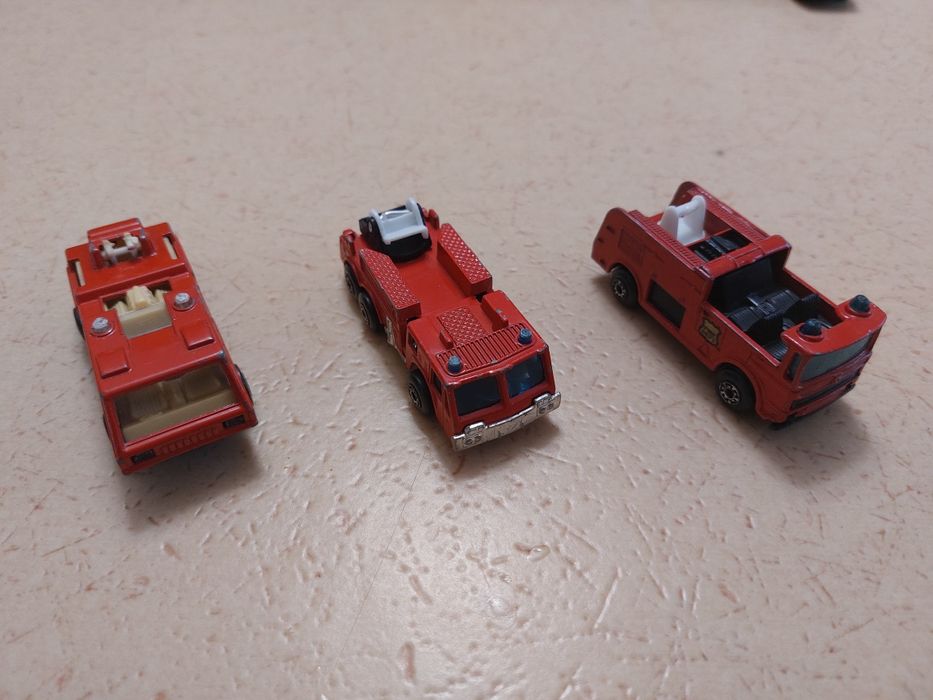 Колички matchbox, corgi, yatming