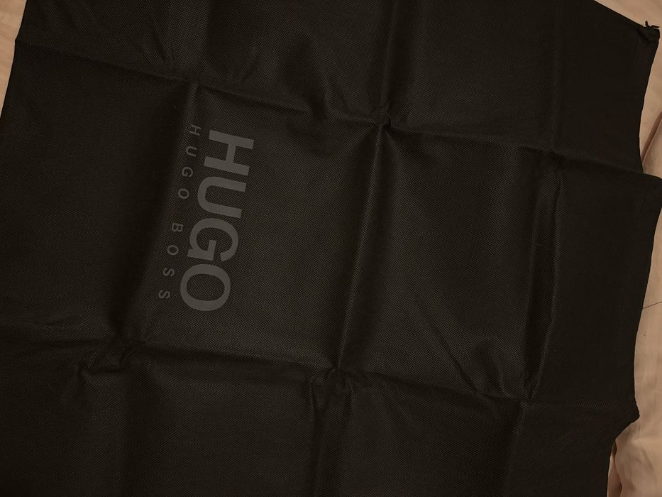 Чанта Hugo модел Eva