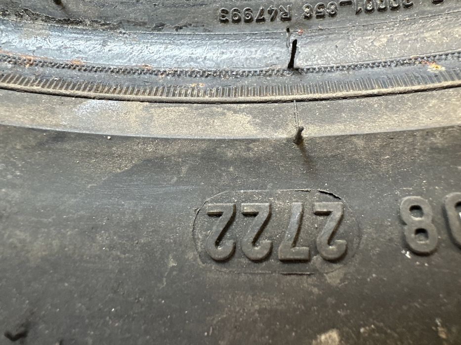 215/60/16  Pirelli de iarna dot 2022. /100 lei bucata