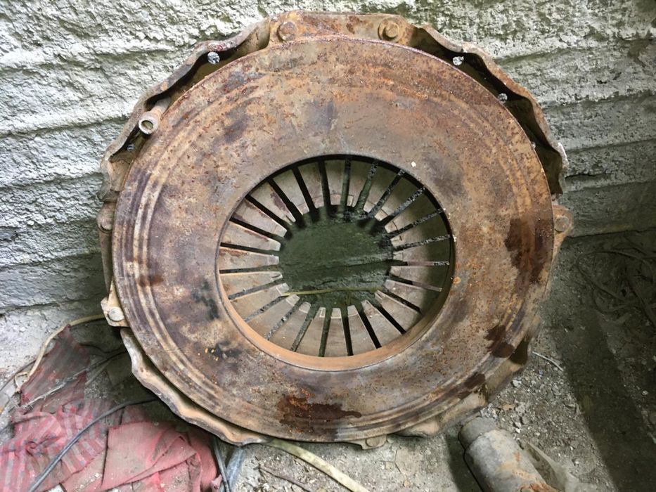 Продам запчасти на МАЗ